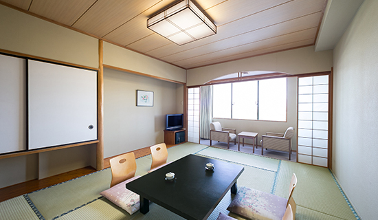 Japanese-style room